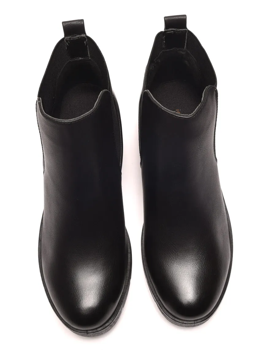 Bottines noires avec élastiques & grosse semelle crantée