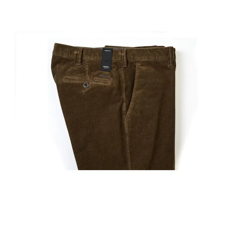 Pantalon chino velours côtelé Sunwill