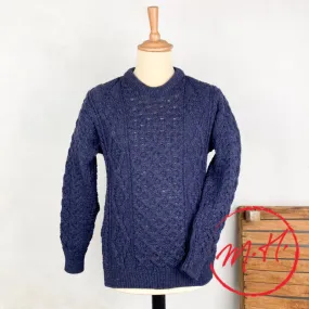 Pull en laine bleu marine