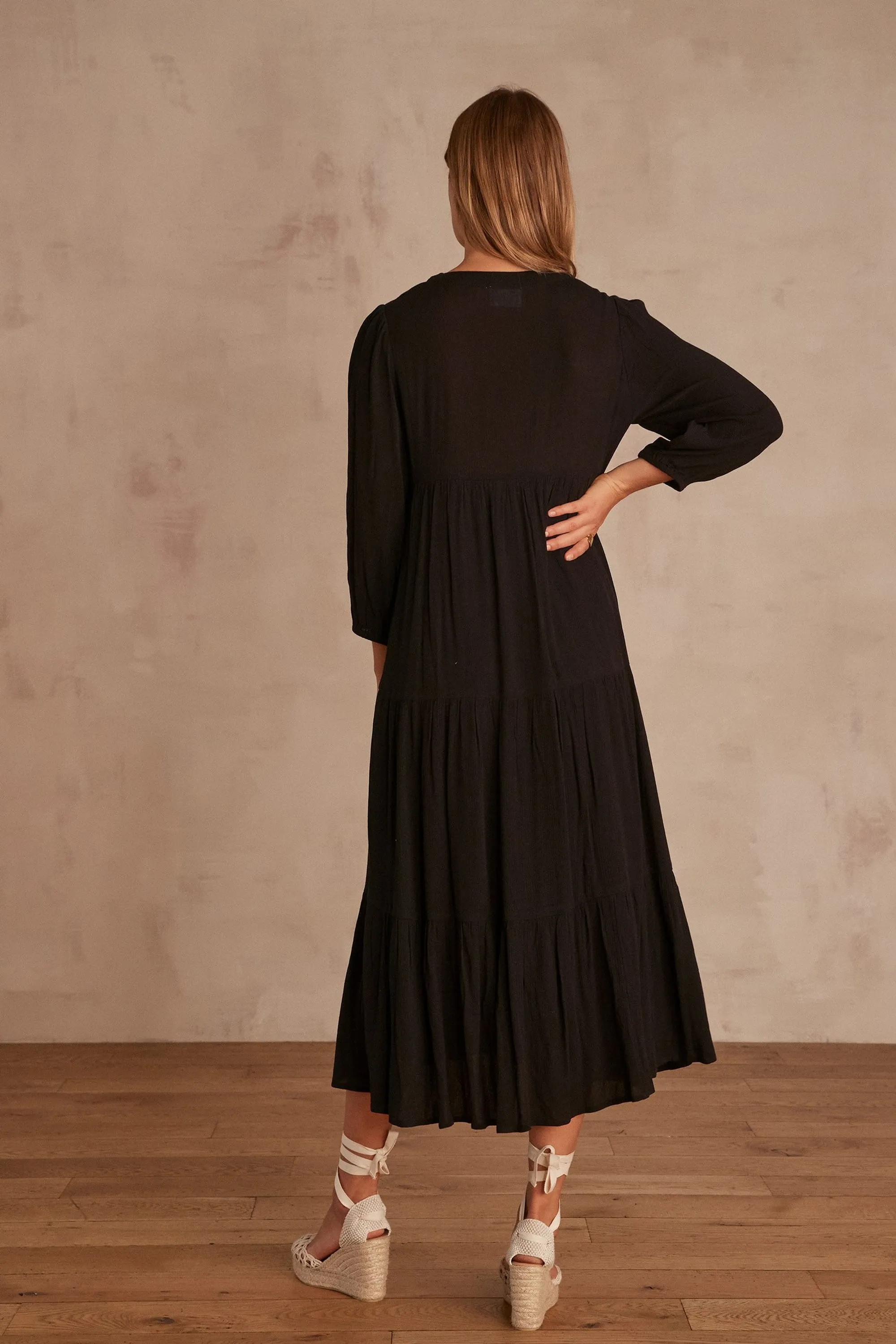 Robe brodée Anna VISCOSE | Maison 123