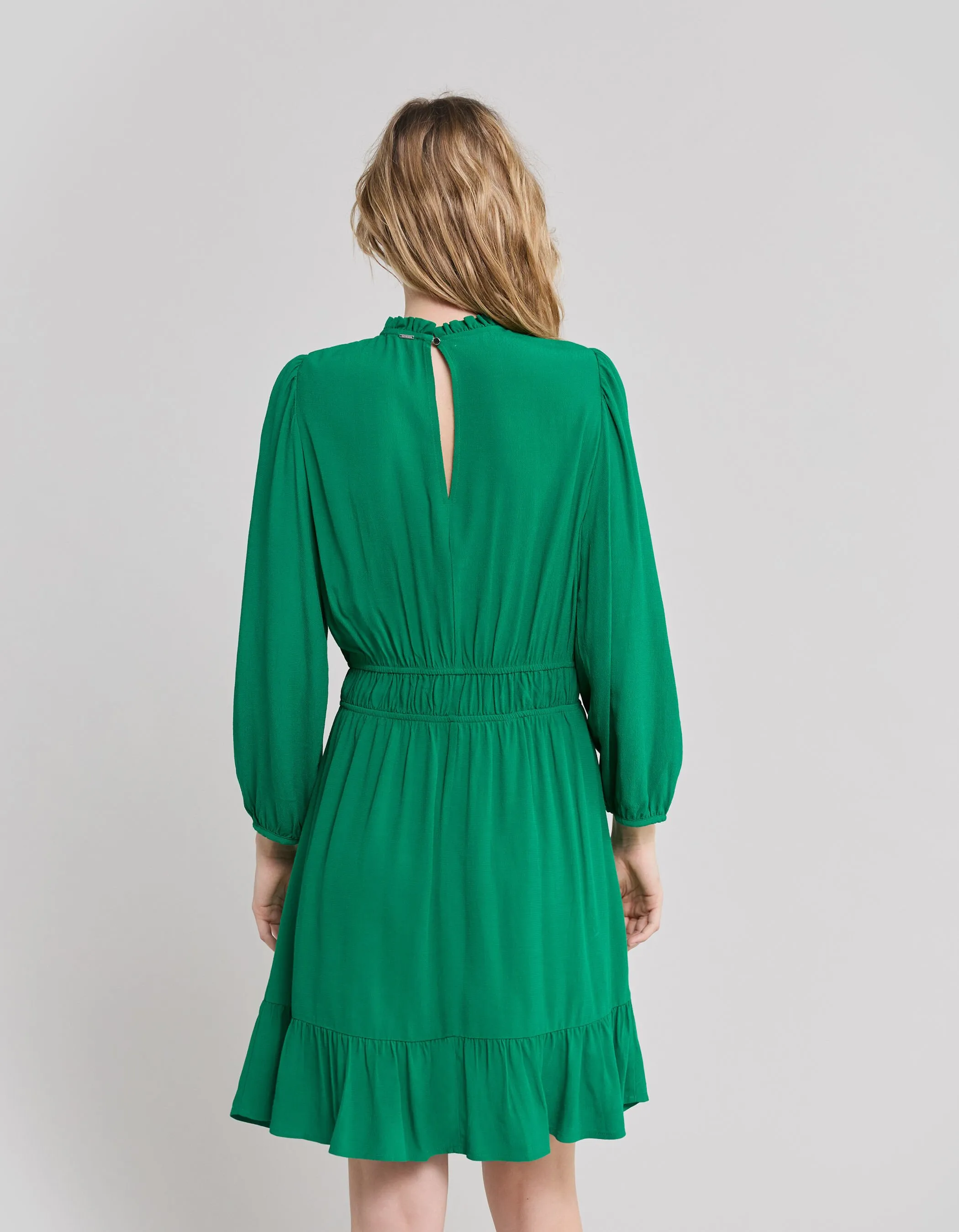 Robe verte upcyclée col collerette Femme