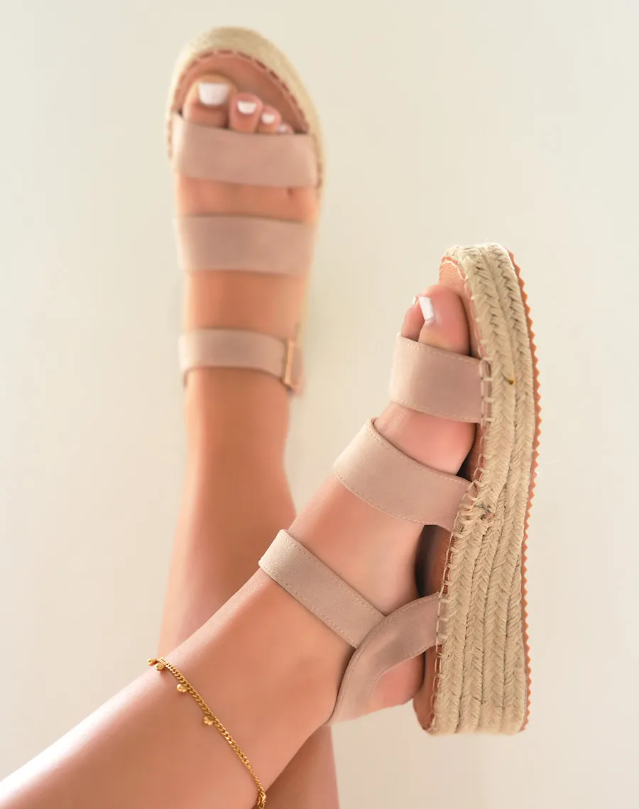 Sandales Femme en Suédine Beige à Talon Compensé et Détails en Corde